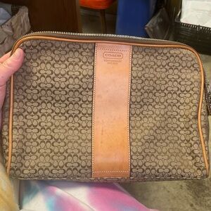 VTG BROWN COACH CLUTCH